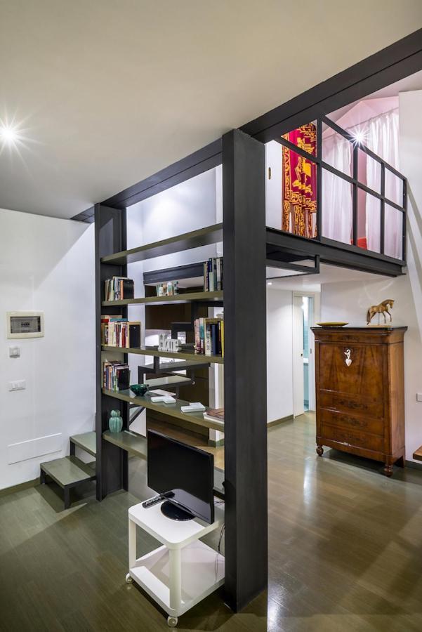 Mansardina - 1 Min From Accademia - Duplex Stylish And Cosy Apartment Venice