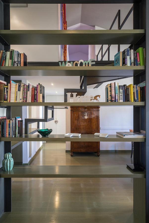 Mansardina - 1 Min From Accademia - Duplex Stylish And Cosy Apartment Venice