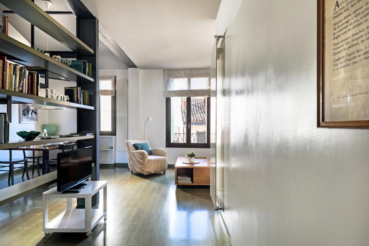 Apartment Mansardina - 1 Min From Accademia - Duplex Stylish And Cosy