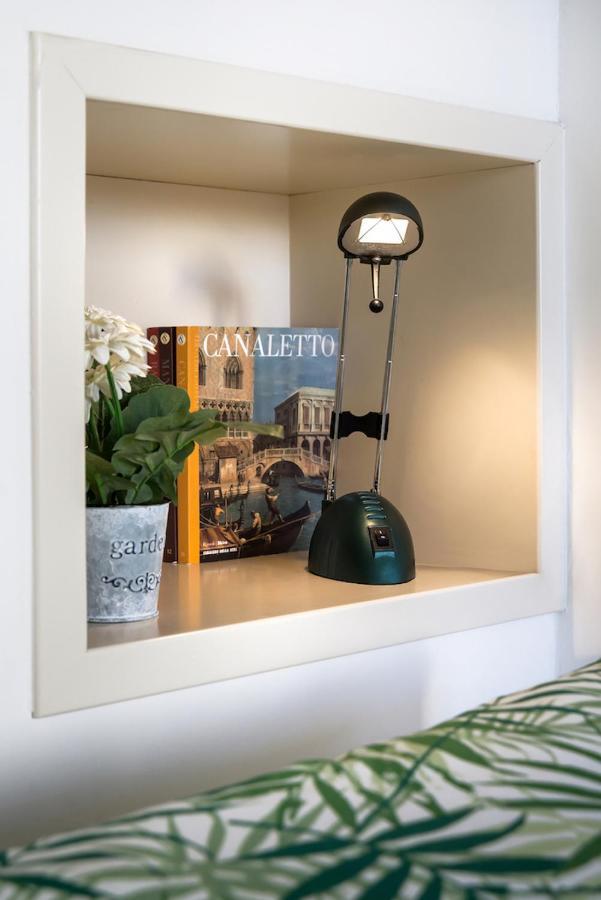 Mansardina - 1 Min From Accademia - Duplex Stylish And Cosy