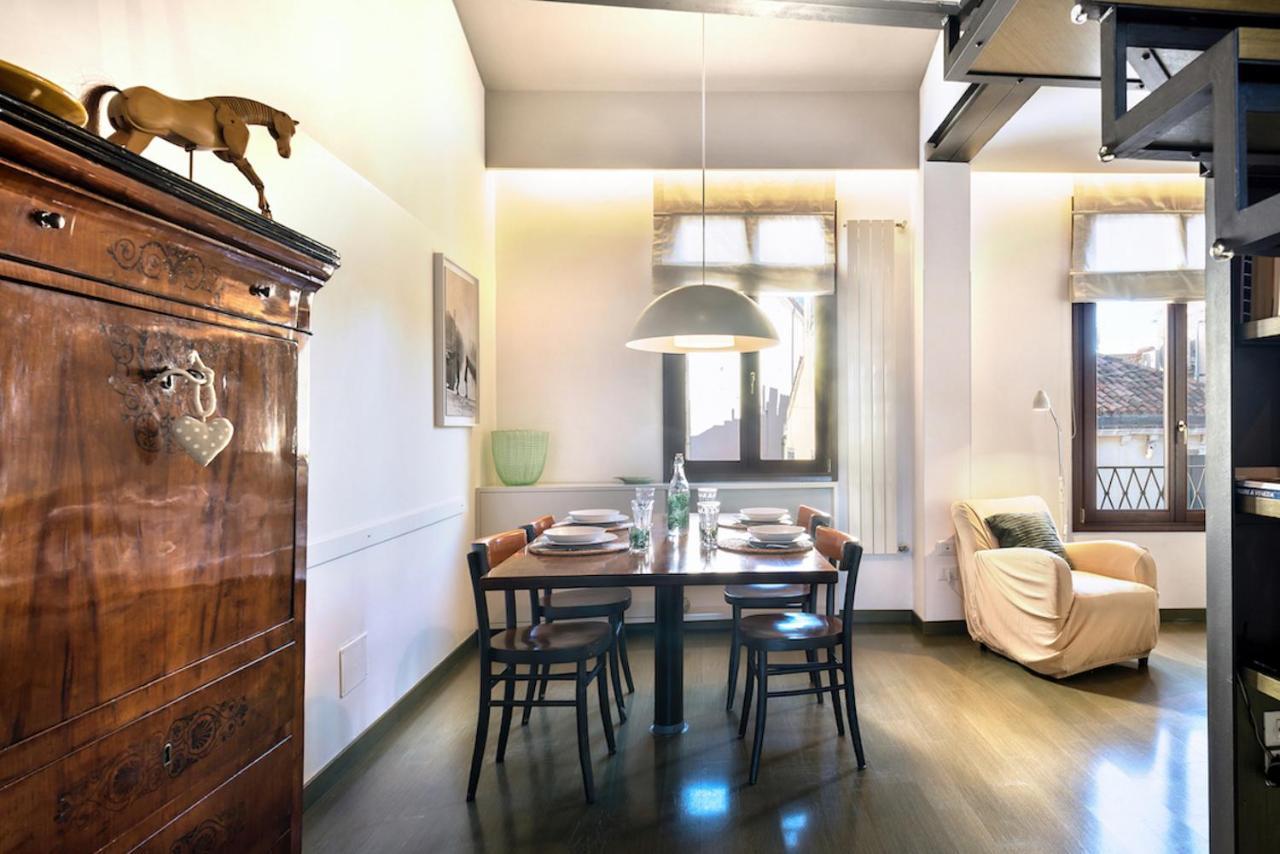 Apartment Mansardina - 1 Min From Accademia - Duplex Stylish And Cosy Venice